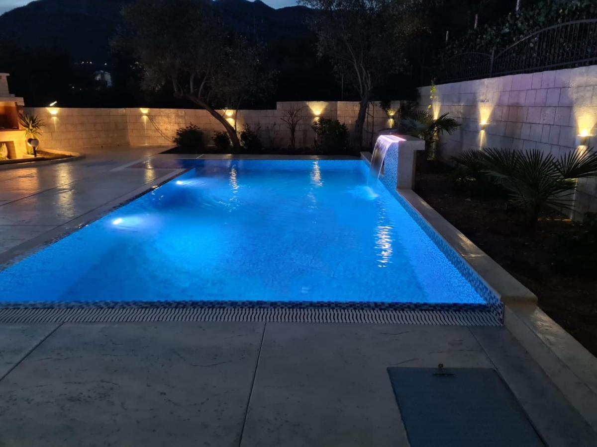 Villa Holiday Apartments 巴尔 外观 照片